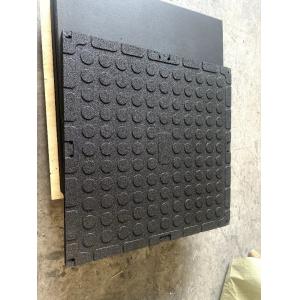 Rubber floor tile