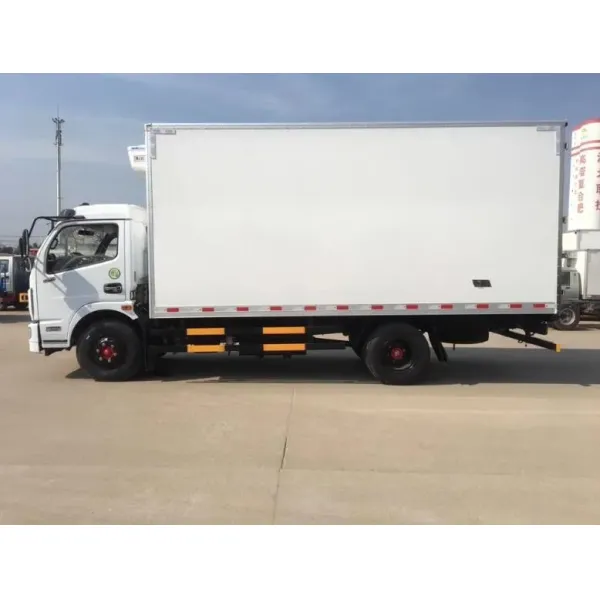 Dongfeng 3ton/5ton/6ton Refrigerator Freezer Cargo Van Truck Freezer Cooling Van