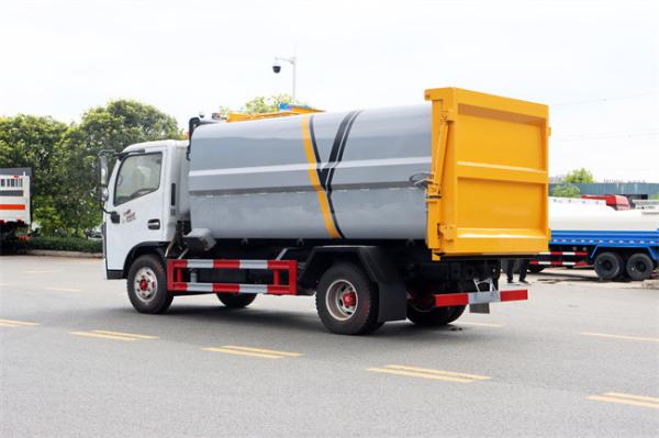 4x2 Drive 6CBM Dongfeng Waste Compactor Truck With Back Mounted Bucket