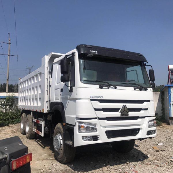 6*4 HOWOused sinotruck china  2020 left hand drive dump truck for sale 371HP  10 Tires