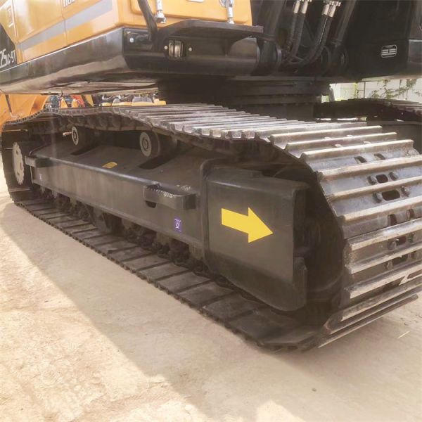 Bonne santé et Hyundai 225 Excavator 22 Tonnes Utilisé Machinerie de construction en Corée