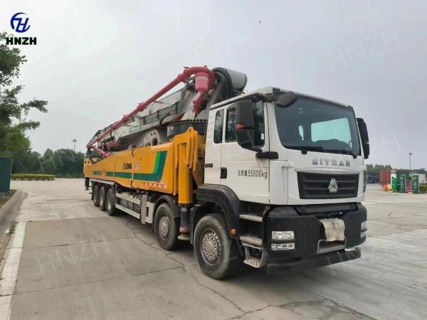 XCMG 69m ZZ5556V52KMF1 pompe à béton montée sur camion à vendre