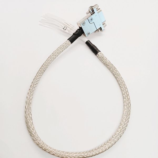 ODM J30J Female Micro D Connector with Precision Twist Pins, High-Temperature Resistance, and Threaded Locking