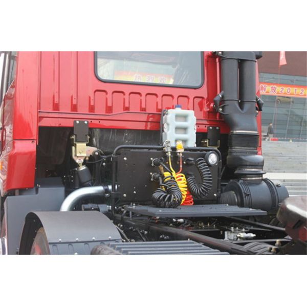 Red J5P Dump Truck Dumper 6*2 / Heavy Duty Truck FAW JIEFANG Right Drive