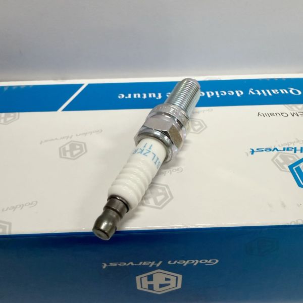 SILZKR7B11 Auto Iridium Spark Plugs For Nissan Subaru Hyundai Kia Car