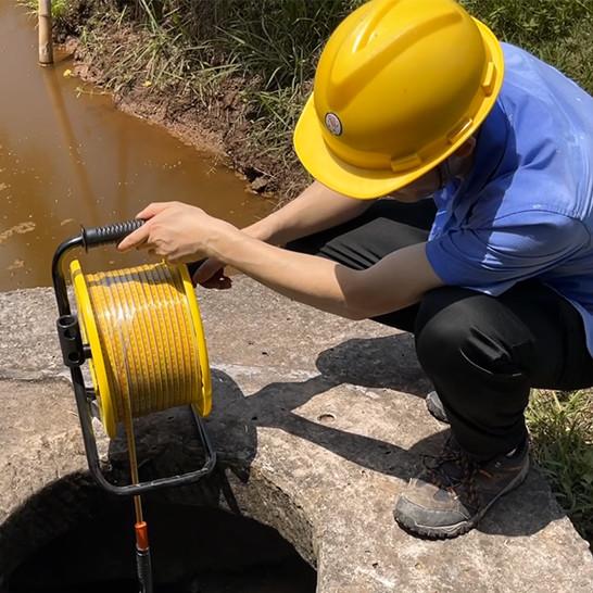 Portable Digital Water level Meter Deep Water Well Level Meter Wells Tank Level Detector for Water Well Tank with alarm