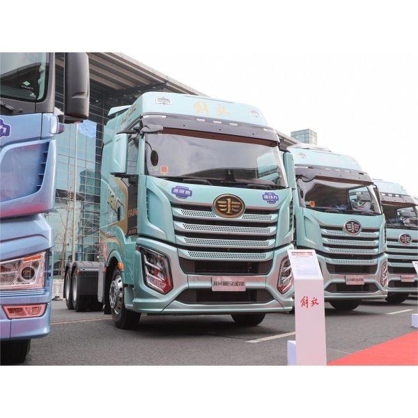FAW Jiefang J6V Heavy Truck 520HP 6X4 Automatic Gear Traction Truck Head with ABS