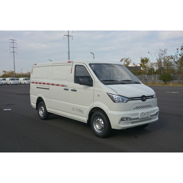 High Speed Large Capacity Electric Cargo Van With Excellent Fuel Economy Delivery Van