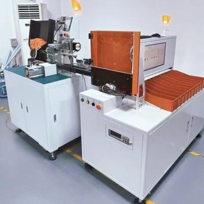 Etiqueta de 18650 baterias que cola a máquina que conecta com a máquina de classificação cilíndrica da bateria