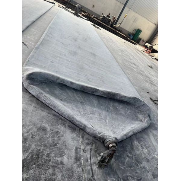 Плавучий надувный природный резиновый воздушный шар Доковое судно Запуск морских подушек безопасности