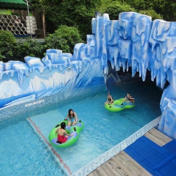 Parque aquático rio preguiçoso com ondas equipamentos para parque aquático