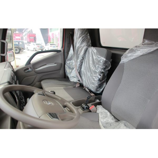 Used Diesel Trucks 4×2 Drive Mode Foton Refrigerated Truck 143hp