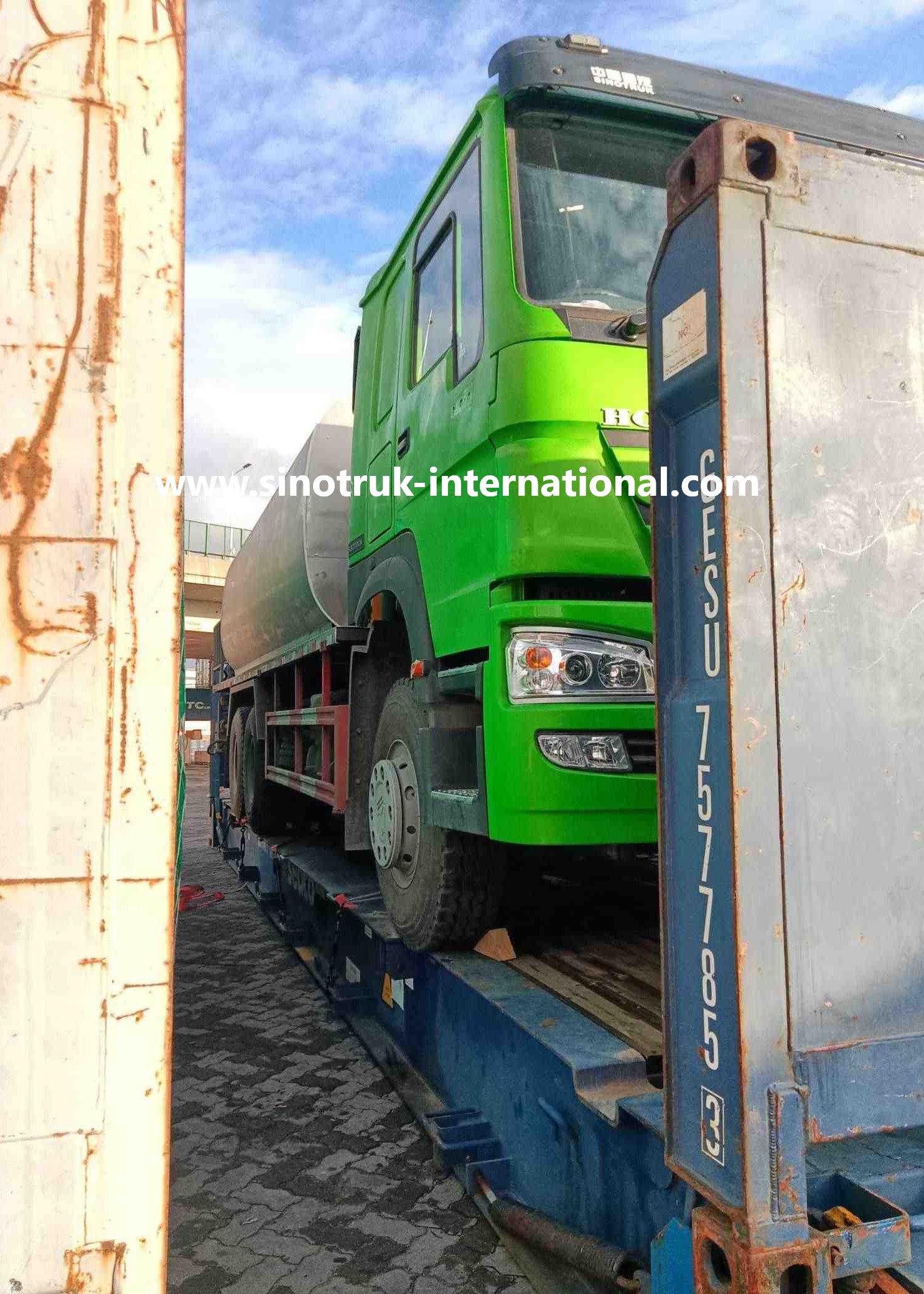 Тип дисковода тележки 6X4 битума HOWO 7 правый