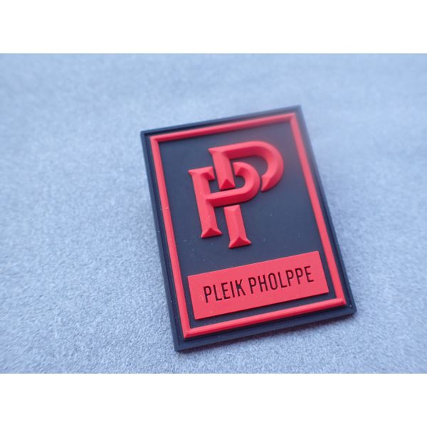 Hard PVC Sew On Embossed Rubber Clothing Labels
