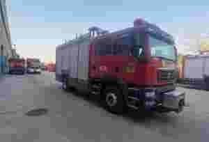 AP60 Caminhão de bombeiros de espuma de ar comprimido Caminhão de bombeiros Caminhão 18800KG 6 pessoas 60L/S