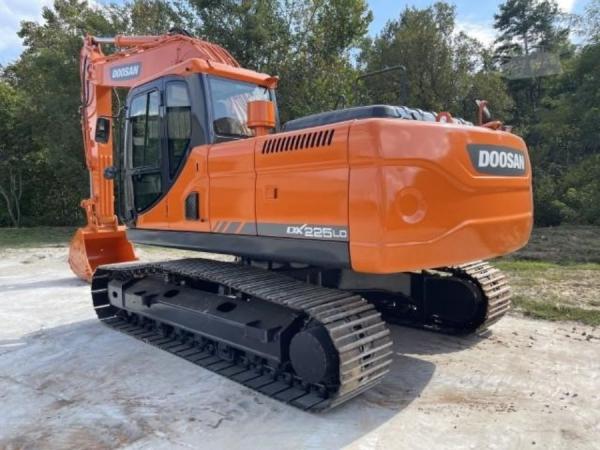 1900KW Doosan DX225LC Used Grandes excavatrices de construction machine de creusement