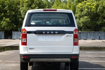 7 Seats Custom Gasoline City Suv Car For Geeral And Government Offices