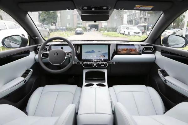Leap Motor 2023 Zero-Run 4 Wheels Electric Automobile 5 Seater 0.5 Hour Charging Time