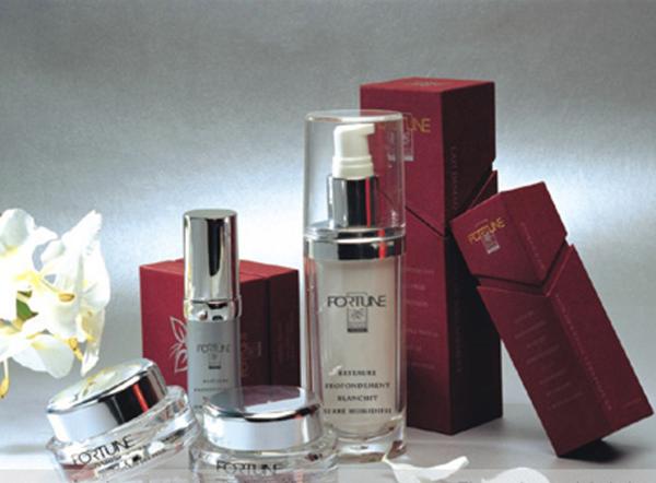 OEM Design Logo Embossing Luxurious Perfume Cosmetic Packing Box with Gold Hot Stamping