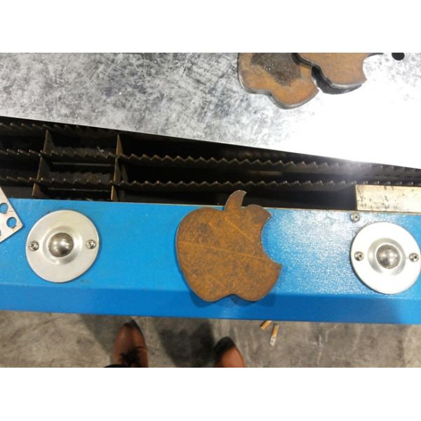 участок резца 200A 380V 3 плазмы 2mx6m профессиональный