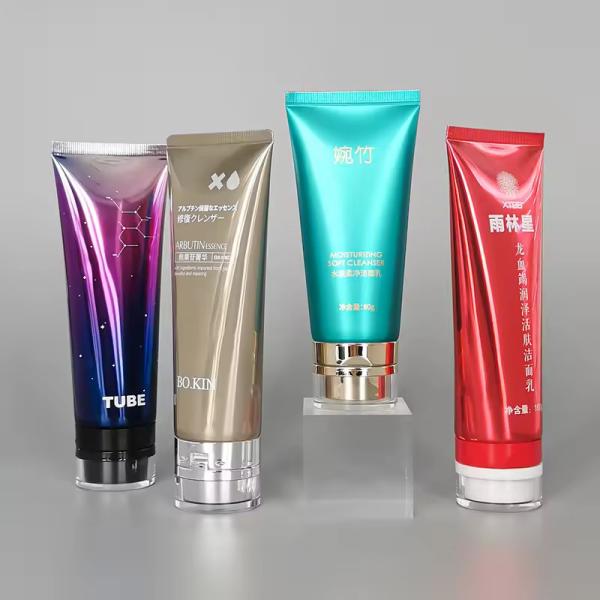 Tubes cosmétiques personnalisés de luxe Tubes à pompe cosmétiques brillants 200 ml