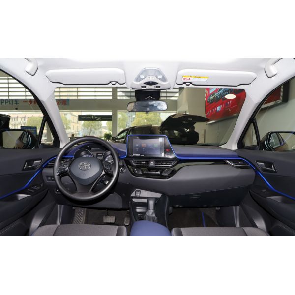 E-CVT Комфортная версия Toyota Hybrid Vehicle 2022 Toyota C-HR Dual Engine 2.0L