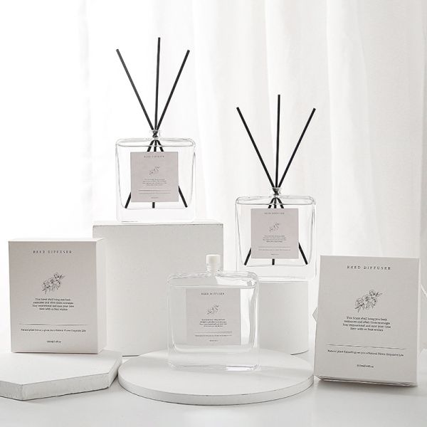 Private Sustainable Liquid Stick Glass Bottle Reed Diffuser for Bedroom Aromatherapy