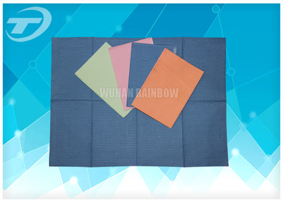 Зубоврачебные продукты Биб 3плы медицинские устранимые бумагой древесины и ПЭ, аттестованным КЭ