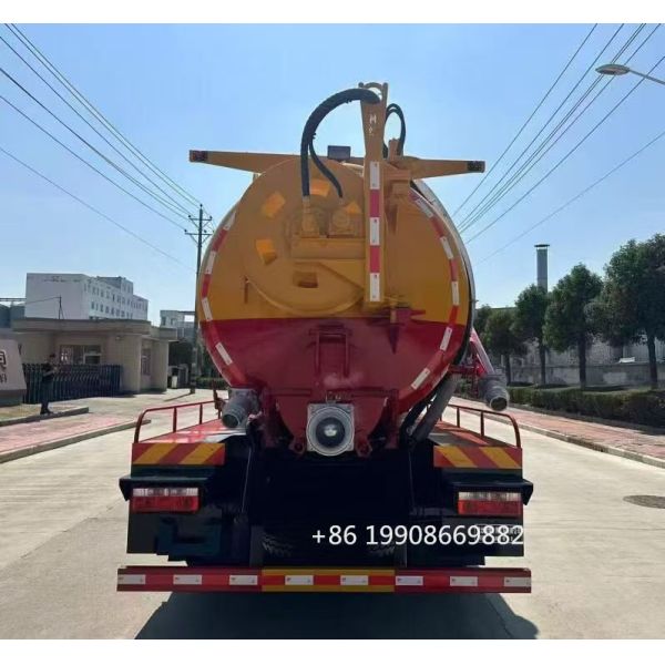 Dongfeng 6x4 conducteur 20000L camion d'aspiration d'eaux usées avec pompe à vide pour aspirer les eaux usées