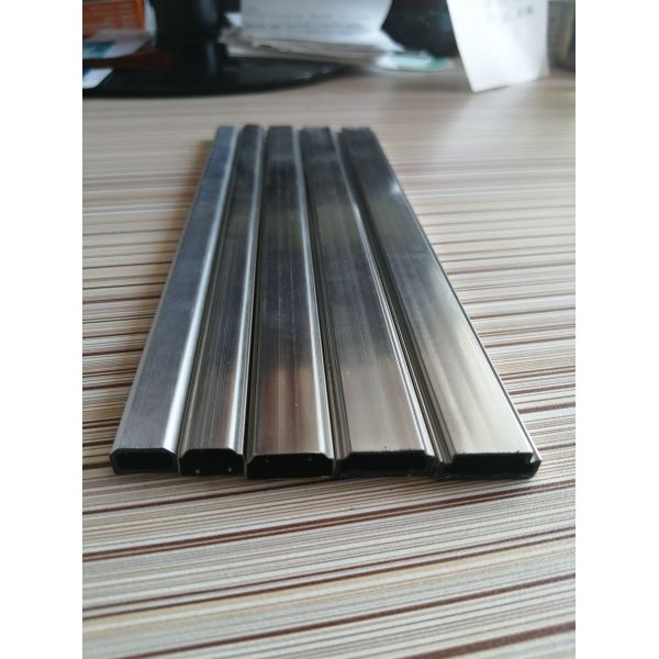 Silver Colour Aluminium Warm Edge Spacer Width 5.5mm to 27mm Durable Easy Installation Insulating Glass Spacer Strip