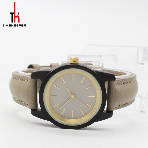 Lady Genuine Leather Watch Lack Sandal Water Resistant Wood Face Watch