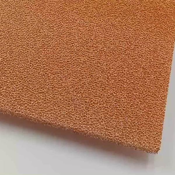 Mousse de cuivre poreuse personnalisable √ mousse de métal cu au prix du fabricant