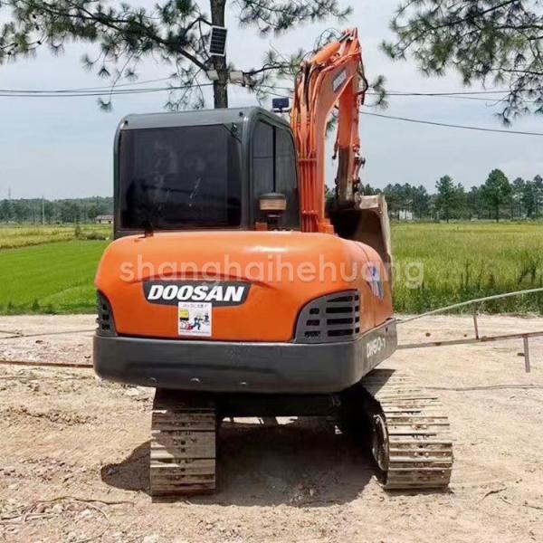 Doushan DH60-7 Tracked Excavator Used Doosan Dh60-7 Excavator