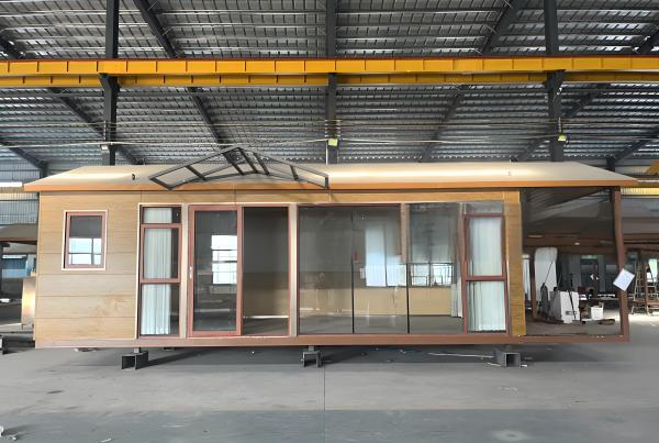 Light Steel Structure Prefab Glamping House Easy To Install