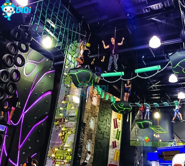 Colorful Indoor Trampoline Adventure Park Customize With Slide And Foam Pit