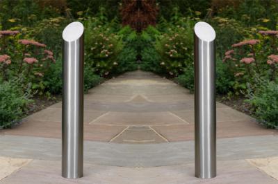 Height 400-700MM Surface Mounted Steel Bollards With Six Diameters Available