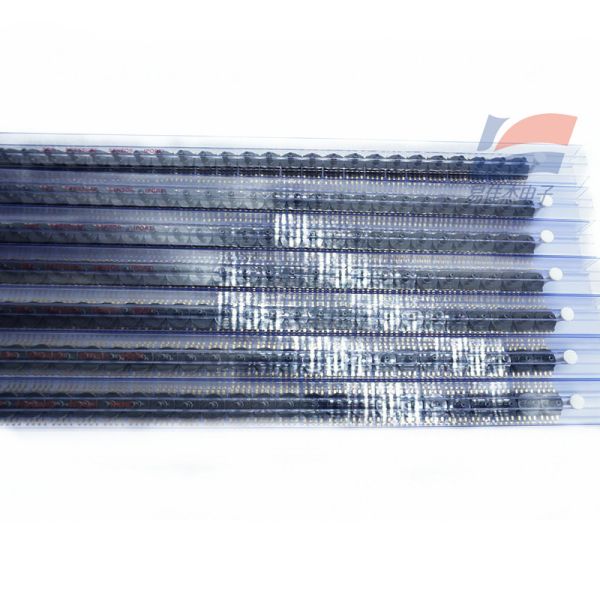 Датчик давления для монтажа на плате MPXV5004GC6U одиночный осевой без бородок