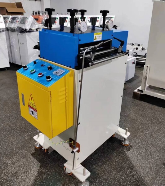 High Speed Leveling Sheet Metal Straightening Machine Automatic 0.3-1.2mm Thickness