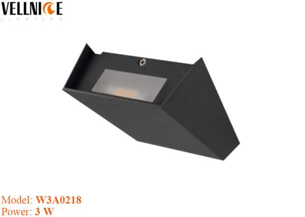 IP65 Waterproof Black / White Outdoor LED Wall Lights For Hotel , Garden Decoration