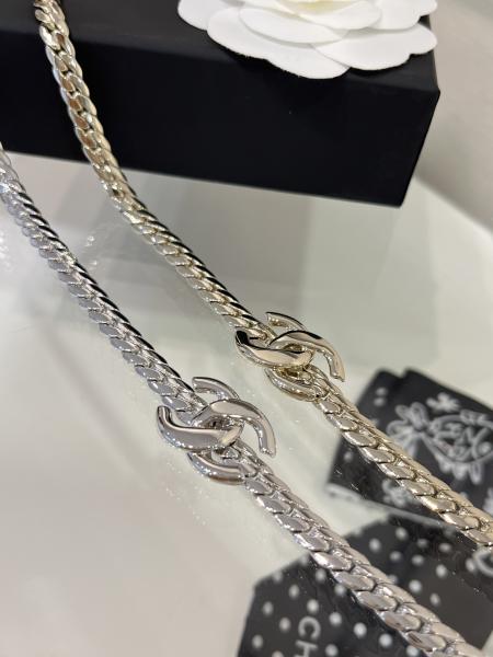 Exquisite Serpentine Necklace Gold Serpentine Gold Chain With Ergonomic Design