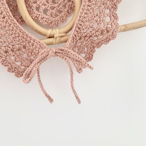 Y-F Wholesale Eco-Friendly Kids Fashion Handmade Crochet Floral Embroidery 100% Cotton Lace Collar with Hollow Neckline