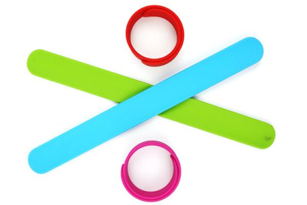Solid Color Silicone Slap Wristband With Custom Logo Transfer Printing