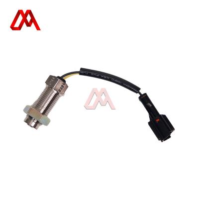 ISUZU 4HK1 6RB1 vehicle Engine Speed Sensor 1815105130 OEM