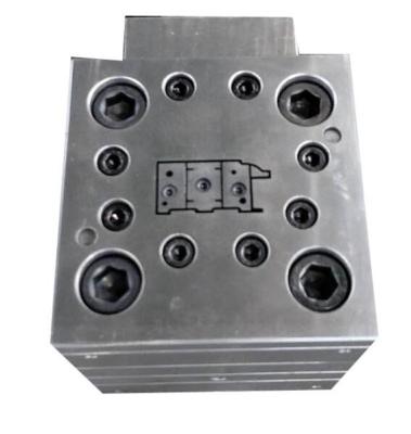 High Precious Extrusion Dies For Plastics PP ABS PW Sheet Cold Runner