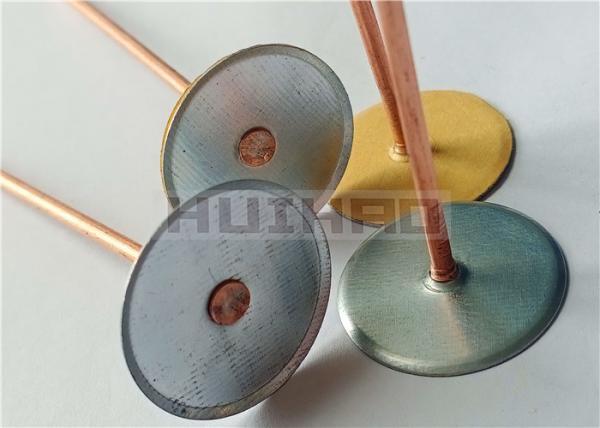 A solda principal do copo da descarga do capacitor de 12 calibres fixa com as arruelas de isolamento de papel