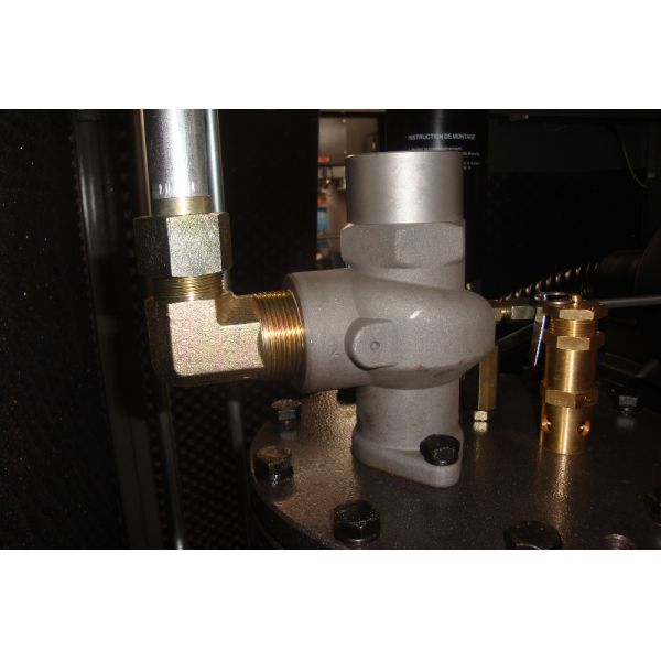 50HP Hot Type Optimum Valued Screw Air Compressor with Mute Function and Direct Drive