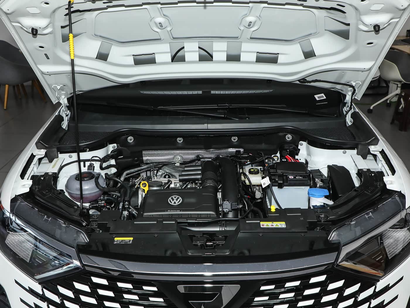 Jetta VS7 280TSI Manual Pioneer Edition 1.4T Turbo Mid Size SUV 150Ps 5MT 5 Seat Family Vehicle