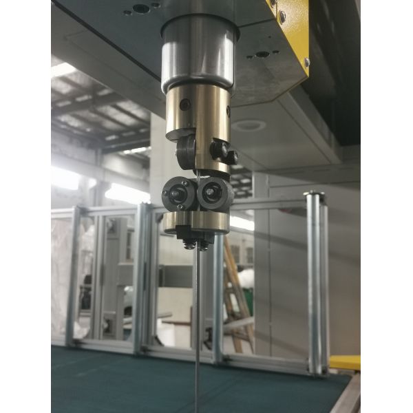 Foam Cutting Machine Revolving Type Flexible PU Cutter Suit For Sponge PVA EPE EPS Phenolic