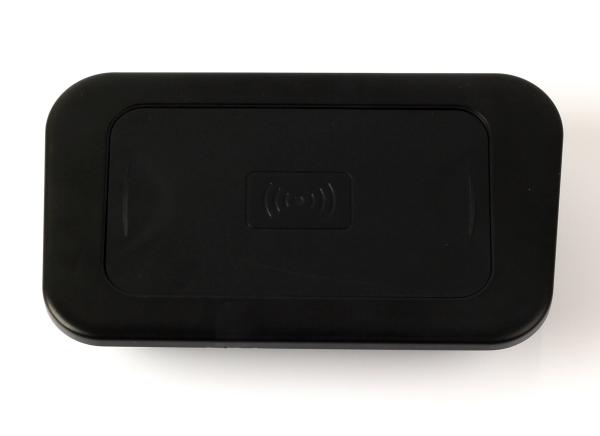 OE-Fit Car Wireless Charger with qi For TOYOTA RAV 14-18 fast chargers 10W in car chargers with 3 coils