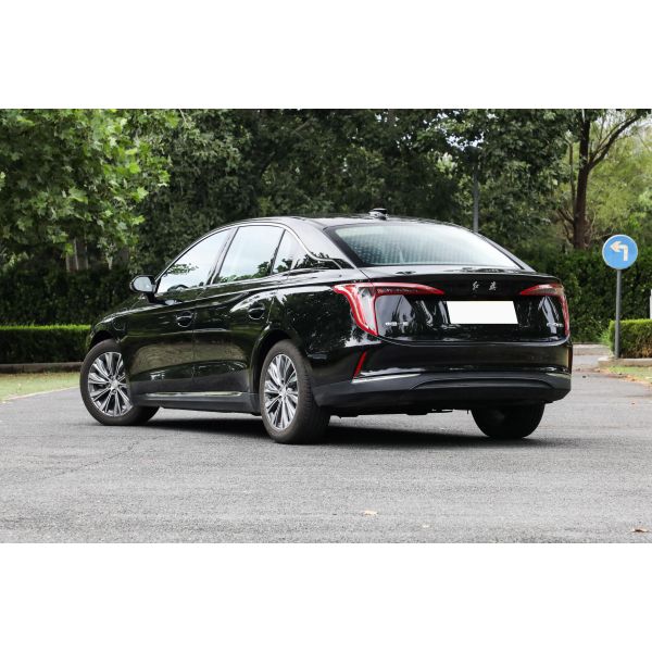 Left Hand Luxury Electric Vehicles SUV Hongqi New Energy E-QM5 431km High Speed